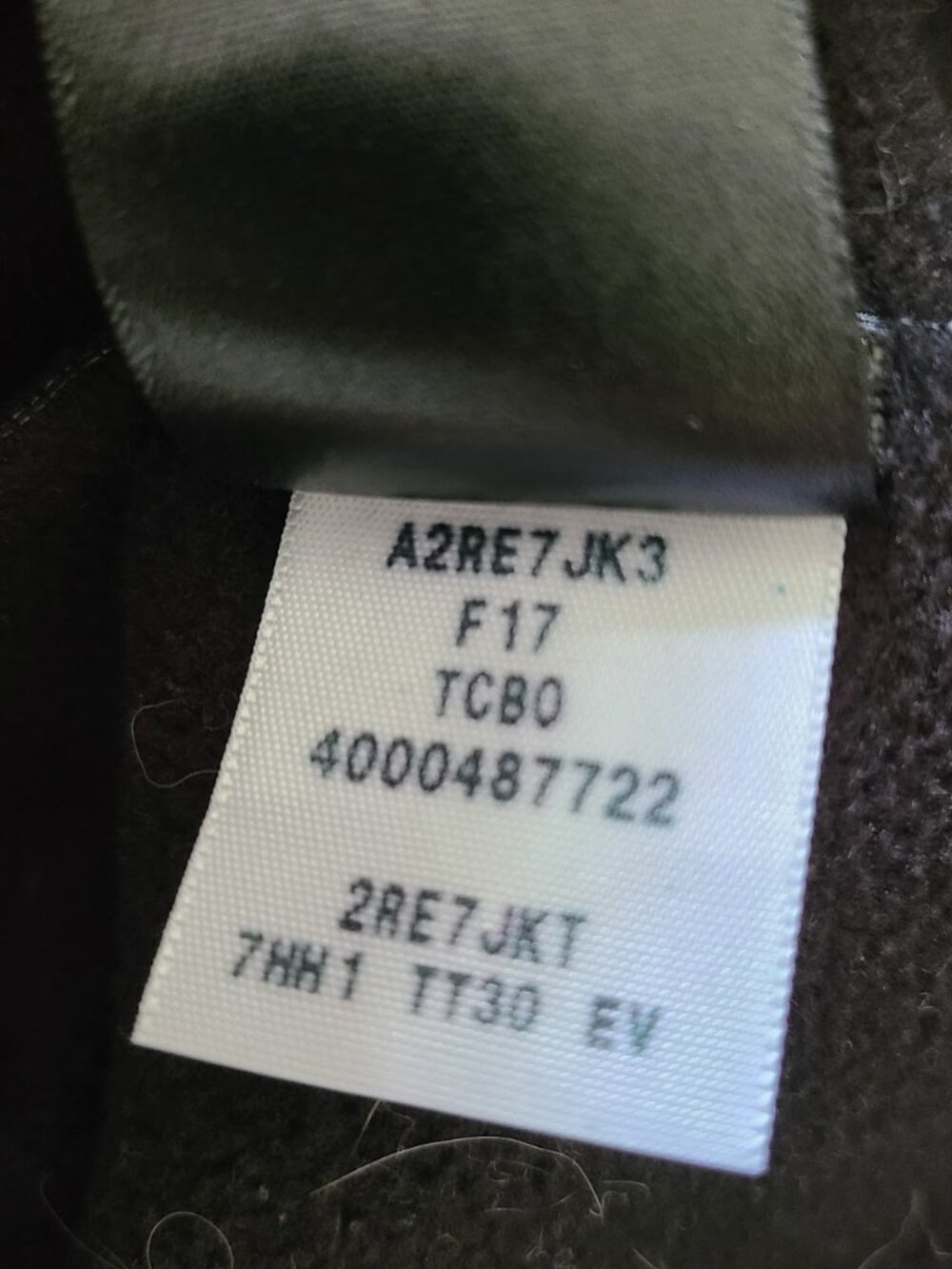 The North Face A2RE7 Men’s XL Black Softshell Jacket Apex Fleece Lined Full Zip - Picture 10 of 10